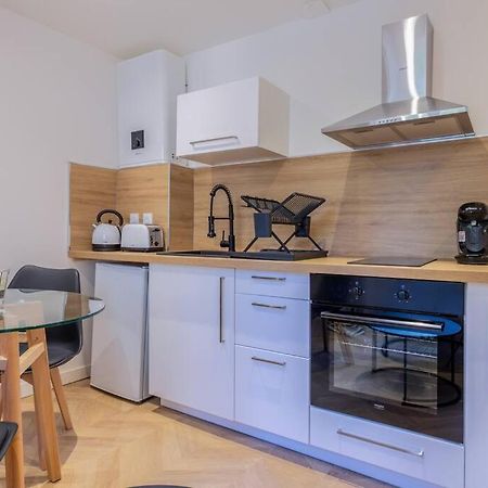 Appartement Le Cocon Urbain En Hyper Centre à La Rochelle  Extérieur photo