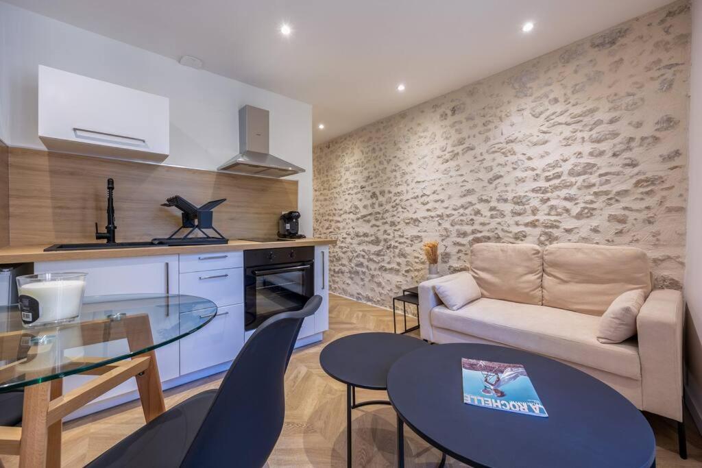 Appartement Le Cocon Urbain En Hyper Centre à La Rochelle  Extérieur photo