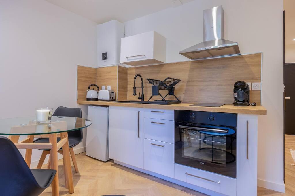 Appartement Le Cocon Urbain En Hyper Centre à La Rochelle  Extérieur photo