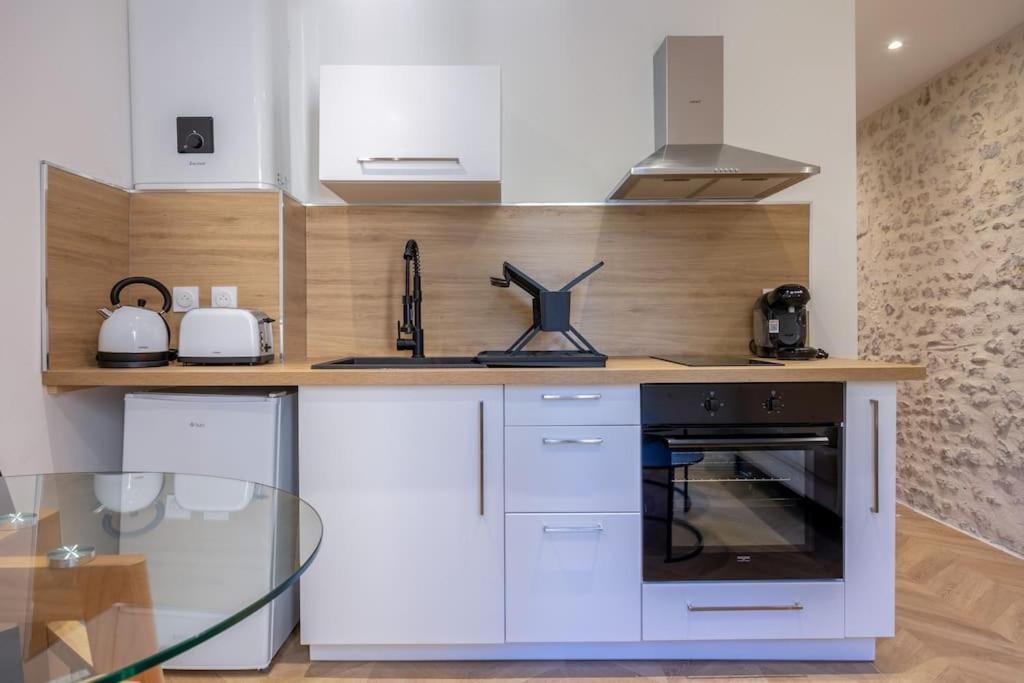 Appartement Le Cocon Urbain En Hyper Centre à La Rochelle  Extérieur photo